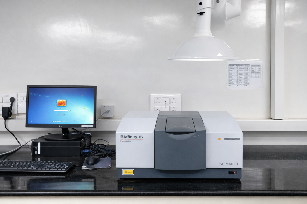 FTIR Spectrometer